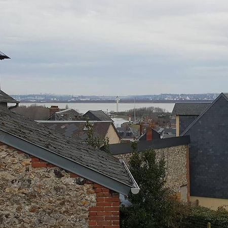 Le Longchamp Leilighet Honfleur Eksteriør bilde